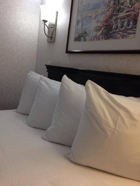 Ramada By Wyndham Abbotsford Hotel Bilik gambar