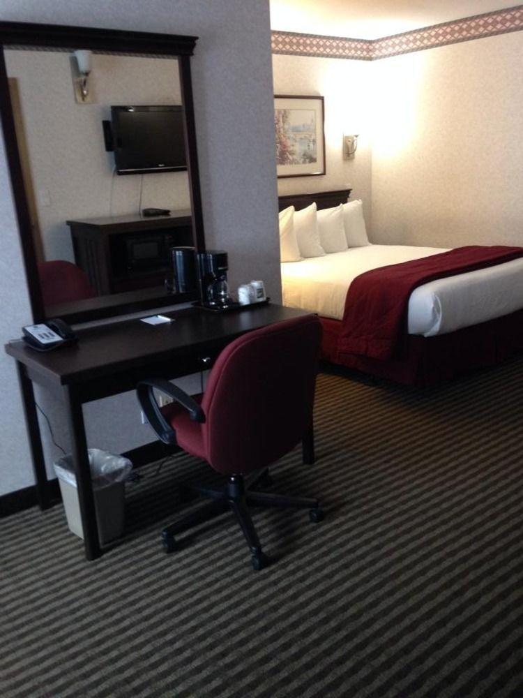 Ramada By Wyndham Abbotsford Hotel Luaran gambar