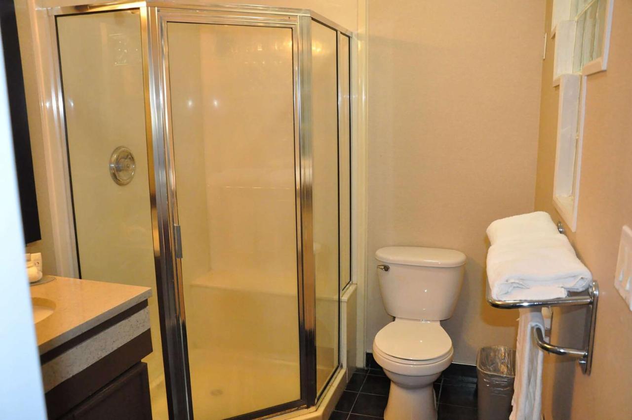 Ramada By Wyndham Abbotsford Hotel Luaran gambar